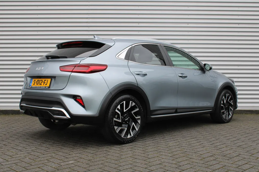 Kia XCeed 1.0 T-GDi DynamicPlusLine | Airco | Navi | Cruise | Camera | 18' LM |