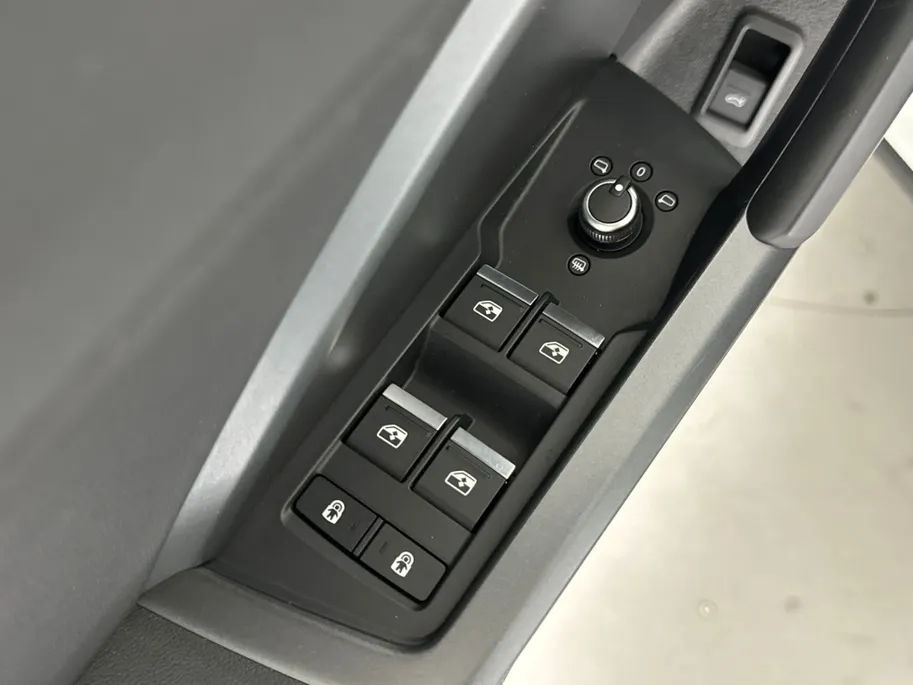 Audi Q3 40 TFSI quattro S-Line DSG Automaat | 191 PK | 2 X S-Line | Elektrische Achterklep
