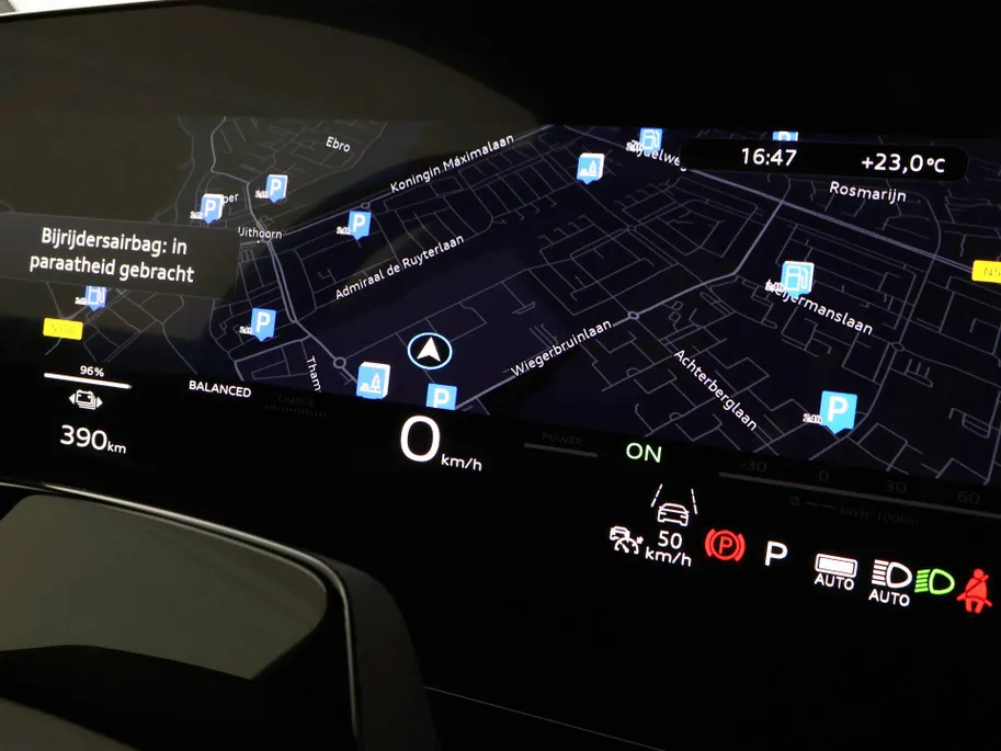 Audi A6 e-tron S edition 83 kWh 286pk · SOH 99,5% · Panoramadak · Luchtvering · Camera · SONOS Sound · Head-Up Display · Elek. Achterklep · Stoelverwarming · Garantie t/m 06-10-2030 of 100.000km