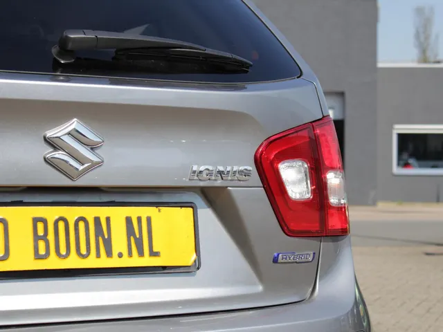 Suzuki Ignis 1.2 Smart Hybrid Select Automaat | Navi | Airco | Camera | Lm-Velgen