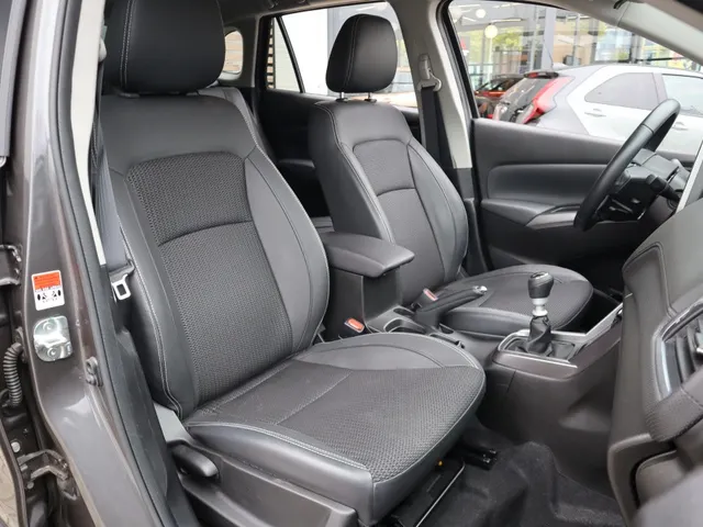 Suzuki S-Cross 1.4 BoosterJet Style Hybrid AdaptiveCruise | Carplay | 360 camera