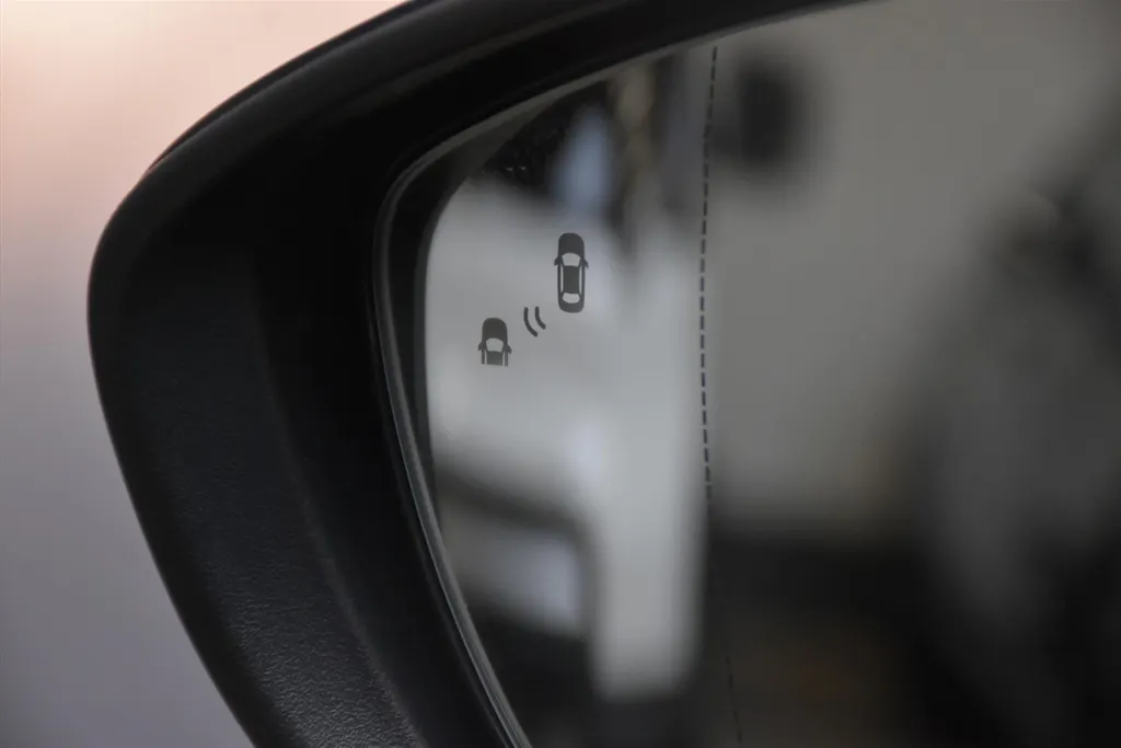 Hyundai i20 1.0 T-GDI 48V MHEV 100pk Comfort I Navi + Camera
