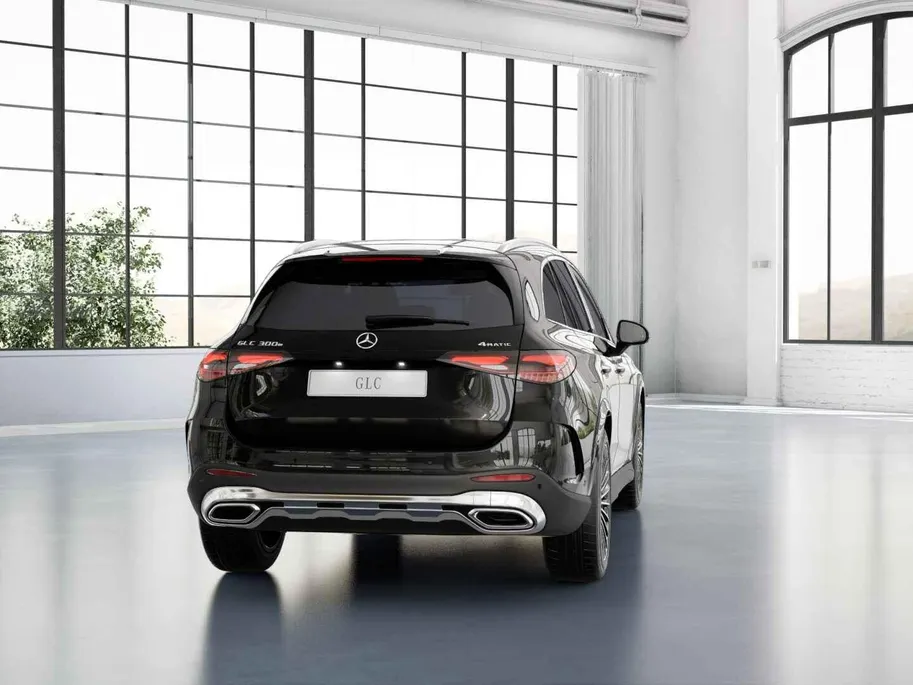 Mercedes-Benz GLC 300e 4MATIC Business Solution AMG
