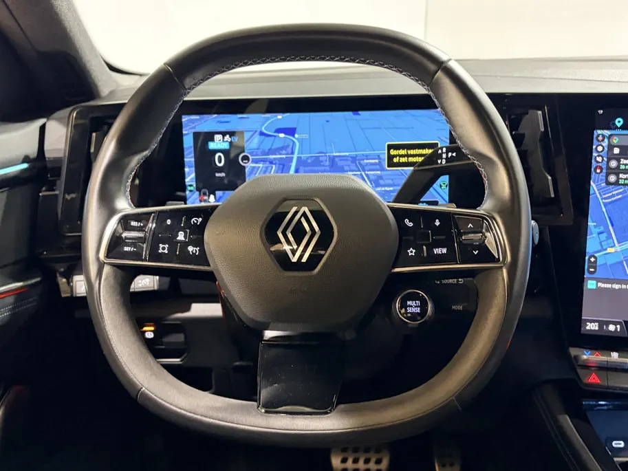 Renault Austral 200PK E-Tech hybrid Iconic Esprit Alpine Automaat | 1ste Eigenaar | 4-Control | Massagefunctie bestuurdersstoel | Voorruit Verwarming | Stoel & Stuurwiel Verwarming | 360 Camera | Parkeersensoren | Apple Carplay/Android Auto |