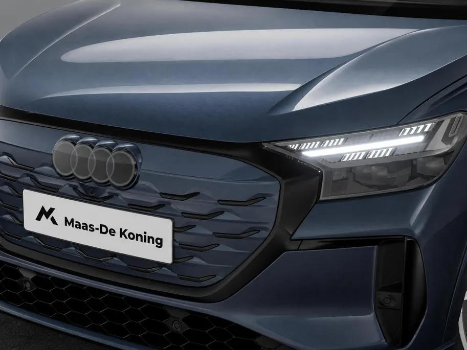 Audi Q4 Q4 S edition performance 82 kWh 286 PK · Trekhaak elek. wegklapbaar · Optiekpakket zwart · Opberg- en bagageruimtepakket