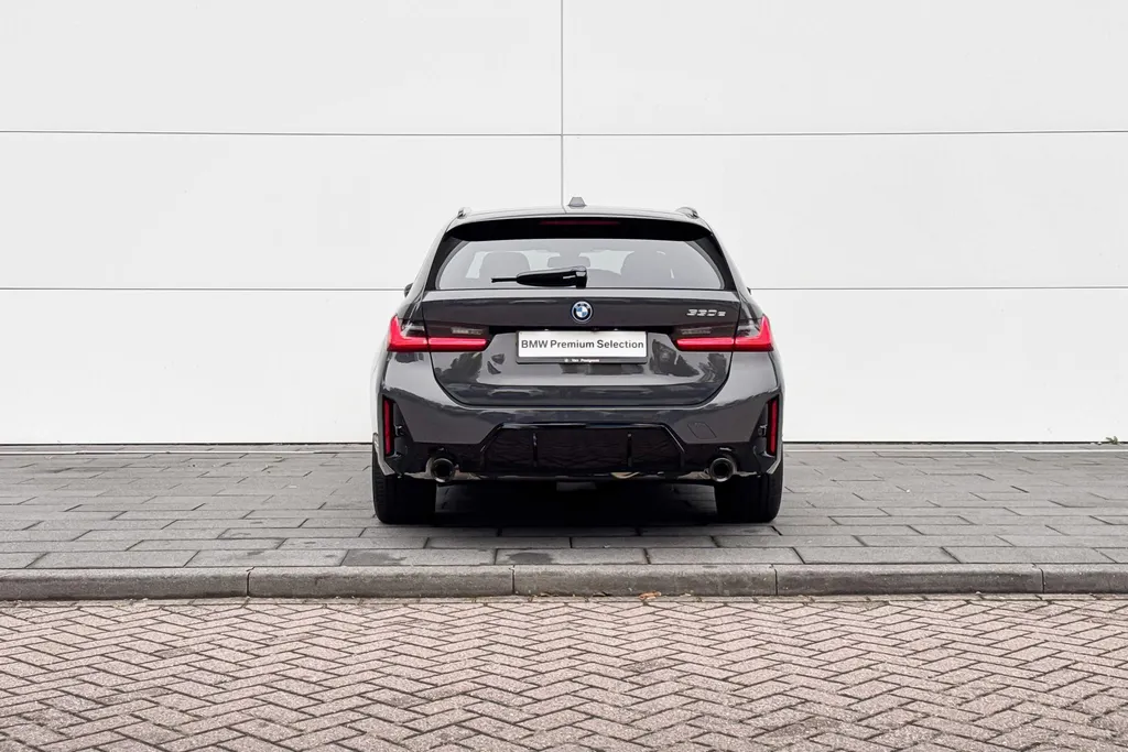 BMW 3 Serie Touring 330e