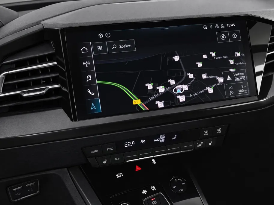 Audi Q4 Sportback e-tron 45 quattro 82 kWh / 285pk S Edition · SONOS · Trekhaak  · Camera  · Elektrische stoelverstelling · Stoelverwarming · Apple/Android Car Play · 20'' ·