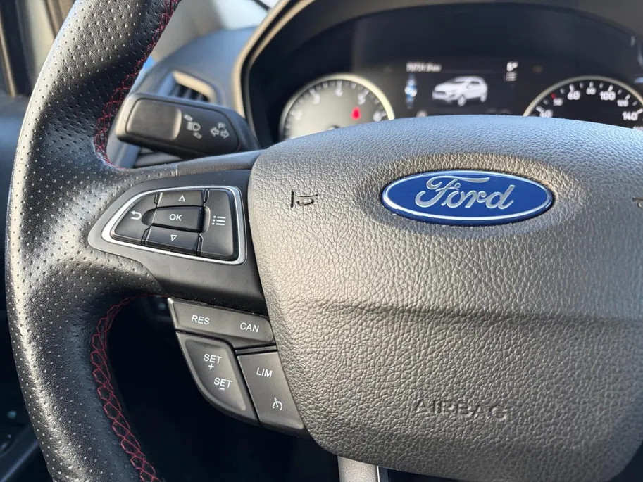 Ford EcoSport 1.0 EcoBoost ST-Line | Zwart dak | Winter Pack | Parkeersensoren | Cruise Control | Climate Control