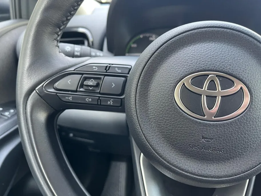 Toyota Yaris 1.5 Hybrid 115 Active | Apple Carplay | Android Auto | Parkeercamera | Parkeersensoren | Stoelverwarming
