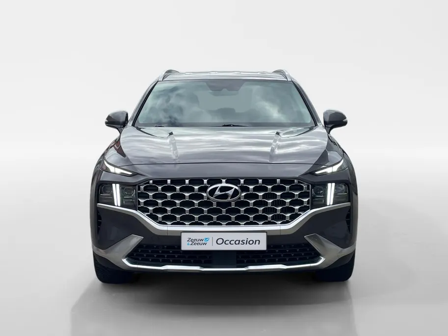 Hyundai Santa Fe 1.6 T-GDI HEV Premium 7p. | Lederen bekleding| Stoelverwarming/koeling| Stuurverwarming| Elektrische achterklep| Trekhaak| 1650 KG trekgewicht|