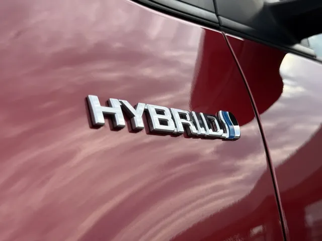 Toyota Yaris 1.5 Hybrid Dynamic | All Seasons | Stoelverwarming