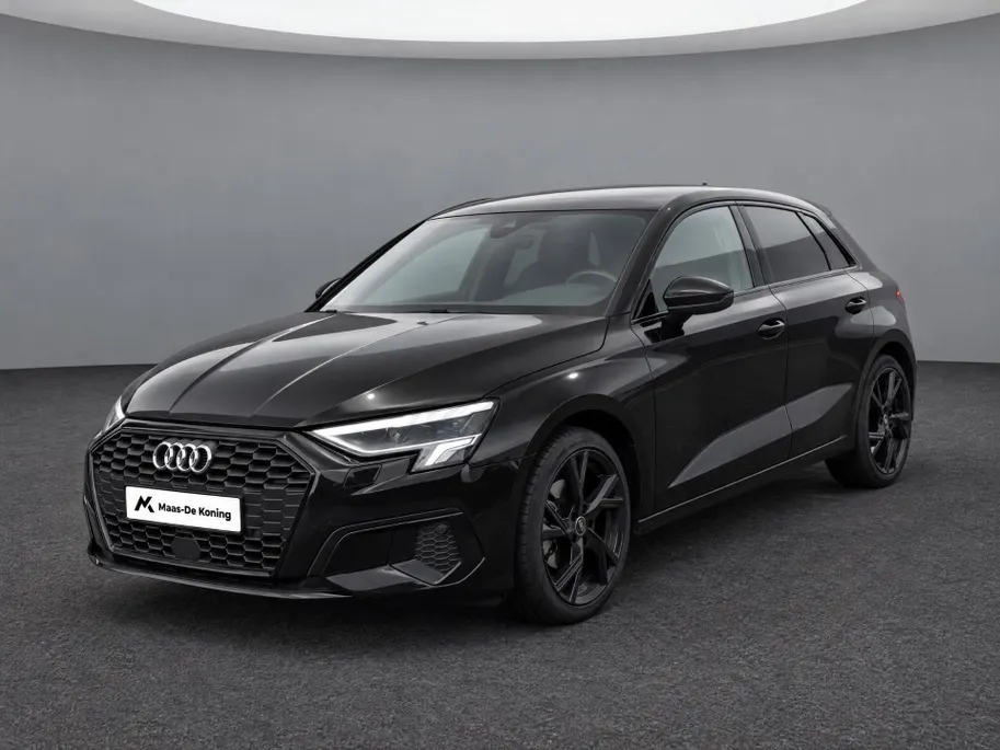 Audi A3 Sportback 30 TFSI/110PK Advanced edition · Navigatie · Apple/Android Car Play · Park assist