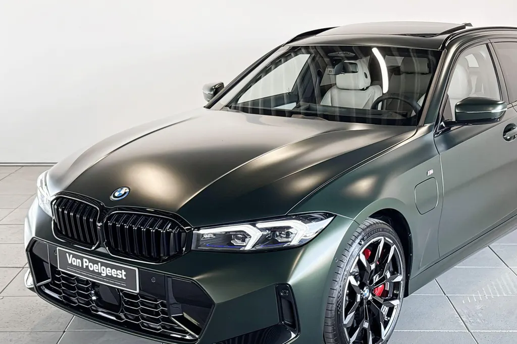 BMW 3 Serie Touring 330e Innovation Pack M Sportpakket Pro