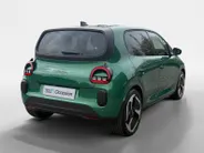 Renault Twingo Urban Range Techno 27.5 kWh Automaat | Demo - Beschikbaar per 01-10-2026 | Armsteun | Camera | Parkeersensoren | Climate Control | Full LED | Adaptive Cruise Control | Navigatie | 18' Lichtmetalen Velgen |