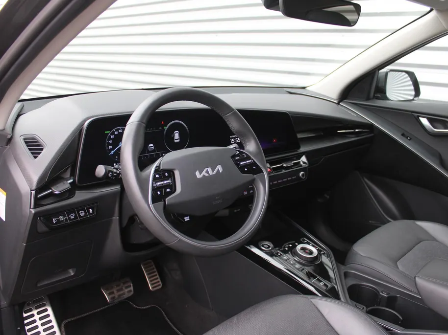 Kia Niro 1.6 GDi Hybrid ExecutiveLine | Automaat | Harman Kardon | Leder | Elek. Stoelverstelling met geheugen | Heads-up Display | Trekhaak | All season |