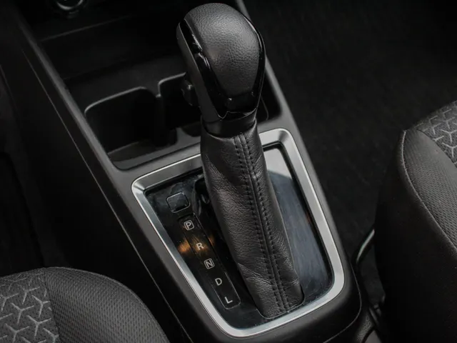 Suzuki Swift 1.2 Select Smart Hybrid Automaat | Navi | Adap. Cruise | PDC V+A | Camera | Lm-Velgen