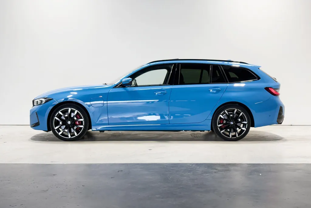 BMW 3 Serie Touring 330e Innovation Pack M Sportpakket Pro