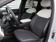 Kia EV4 GT-PlusLine 81.4 kWh | Schuifdak | Stuur-/stoelverwarming + ventilatie | Camera rondom | Elek. stoelverstelling | Leer | HUD | LED | 19' LM |