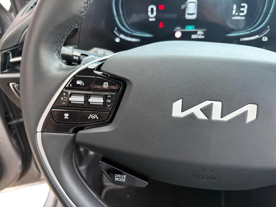 Kia Niro 1.6 GDi Hybrid ComfortLine | Navigatie | Adaptieve Cruise Control | Apple Carplay / Android Auto | Climate control | Lichtmetalen Velgen |