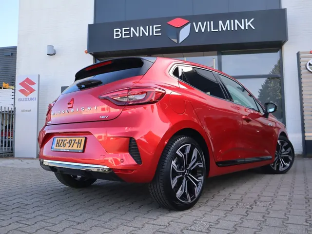 Mitsubishi Colt 1.6 HEV Intense+ Adaptive Cruise | Keyless | All Seasons