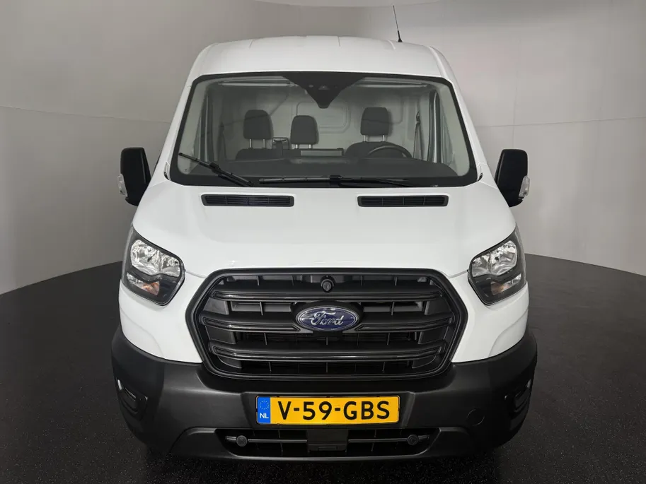 Ford Transit 350 2.0 TDCI L3H2 Trend Trekhaak | Parkeersensoren voor & achter | Verwarmbare voorstoelen| Handmatige regeneratie roetfilter | Navigatiesysteem |