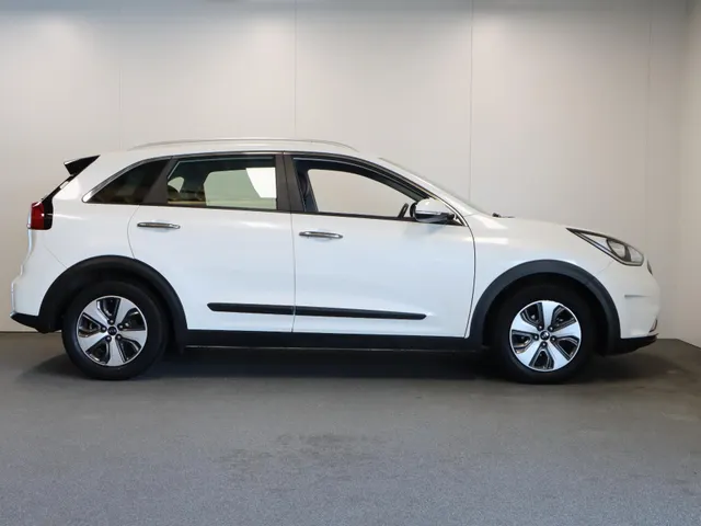 Kia Niro 1.6 GDi Hybrid DynamicLine