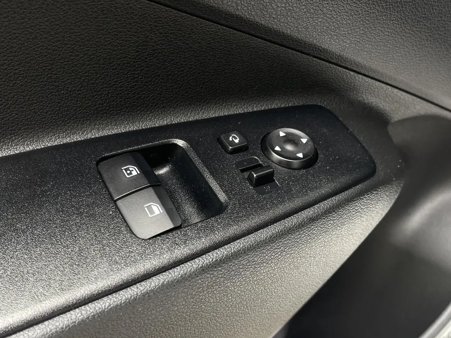 Hyundai i10 1.0 Comfort Smart | Camera | Navi | Cruise | Apple Carplay | Android Auto |