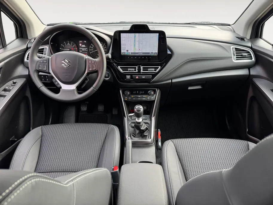 Suzuki S-Cross 1.4 Boosterjet Style Smart Hybrid | Android Auto Apple Carplay | Adaptive Cruise Control | 9-inch touchscreen | Suzuki Connect