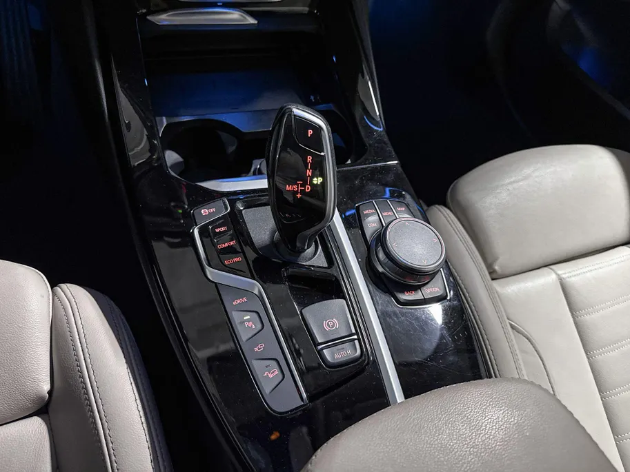 BMW X3 xDrive30e Business Edition Plus