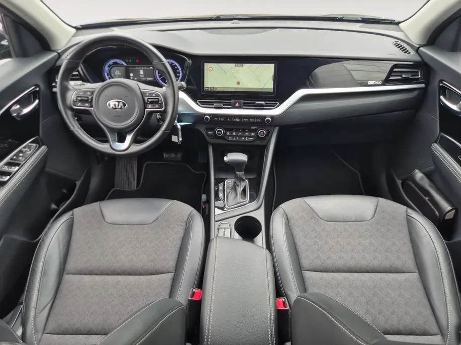 Kia Niro 1.6 GDi Hybrid DynamicLine | Cruise Control | Climate Control | Camera | Navigatie | Trekhaak |