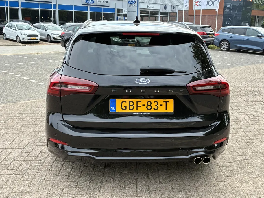 Ford Focus Wagon 1.0 EcoBoost Hybrid ST Line
