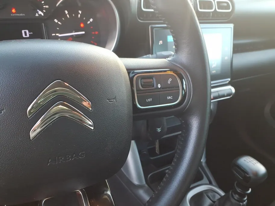Citroën C3 Aircross 1.2 PureTech S&S Shine | Trekhaak | LMV | Navigatie | 1 jaar garantie