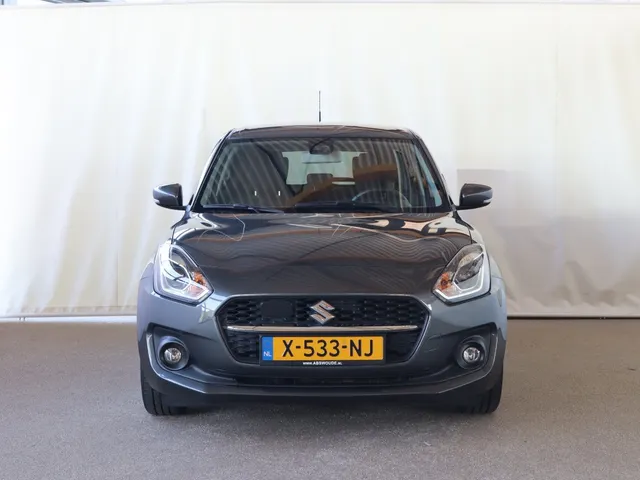 Suzuki Swift 1.2 Style Smart Hybrid | Navigatie | Stoelverwarming