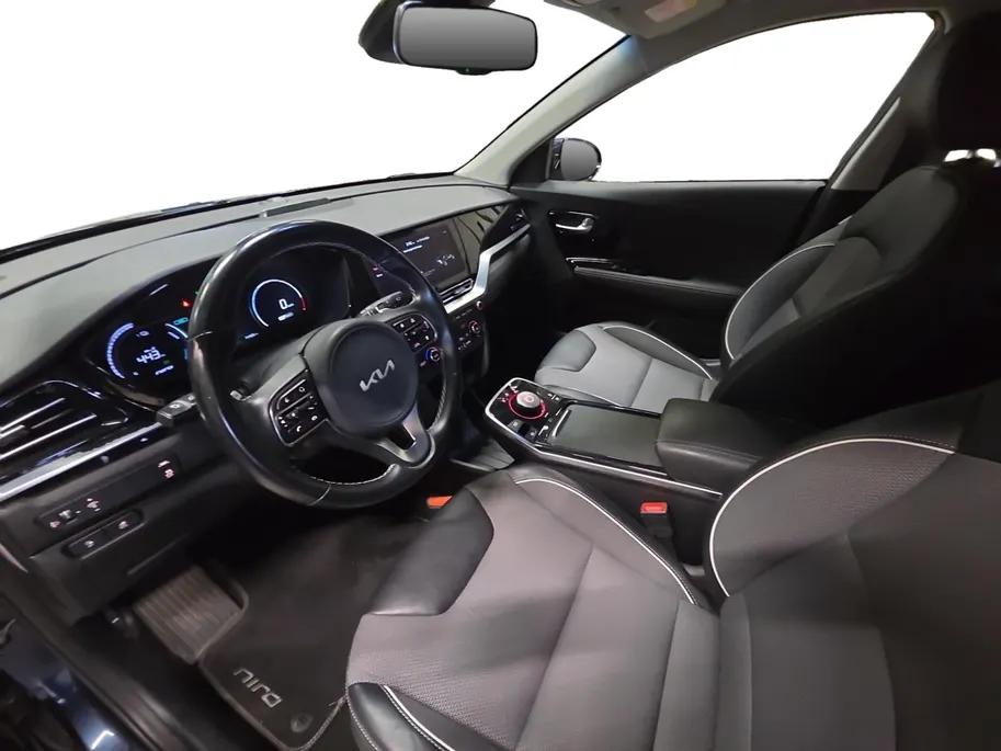 Kia e-Niro DynamicLine 64 kWh | 1e Eigenaar | Accu 99.4% | Trekhaak Afneembaar | Camera | Carplay & Android | Fabrieksgarantie | NAP
