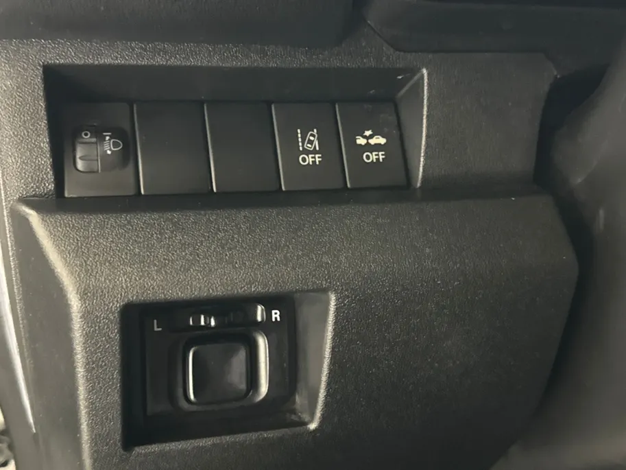 Suzuki Jimny 1.5 Professional Allgrip | 4 x 4 | L.M. Velgen | Cruise Control