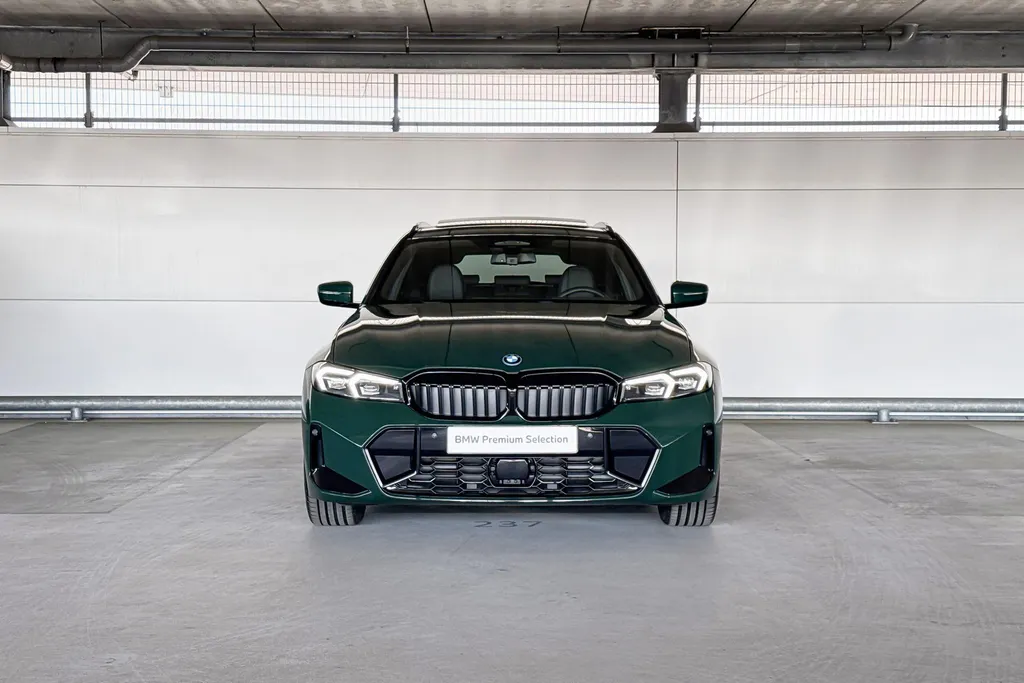 BMW 3 Serie Touring 330e M Sport Edition