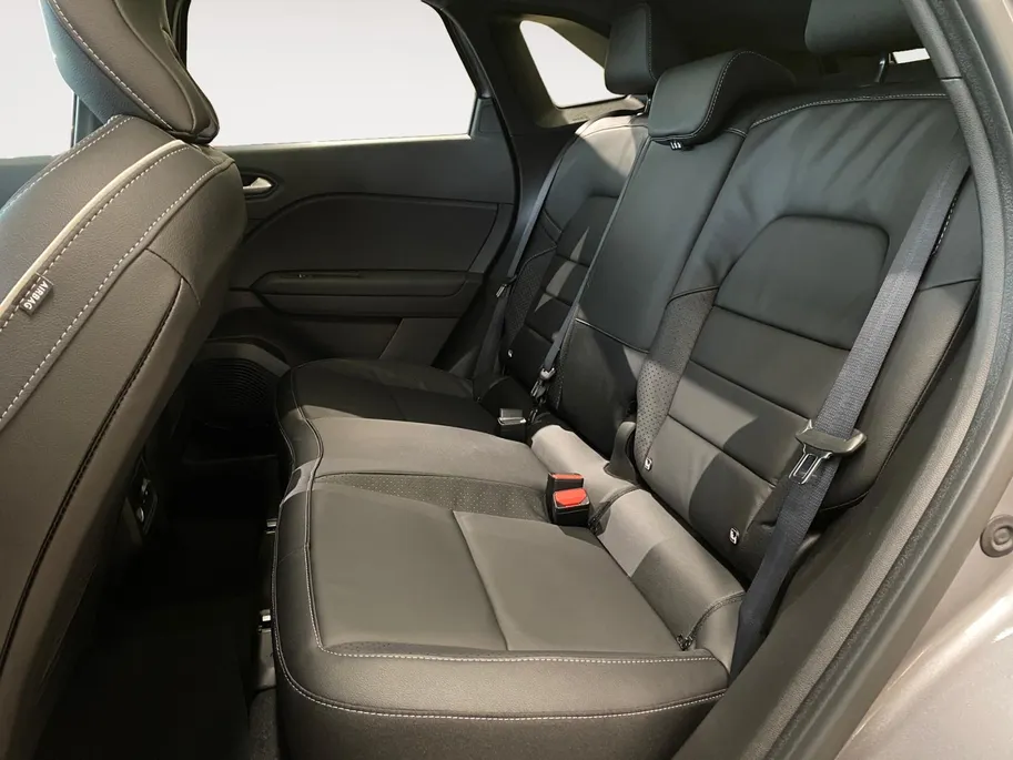 Mitsubishi Grandis 1.8 HYBRID | INSTYLE | ACTIEPRIJS INCL. € 4.000,- KORTING |