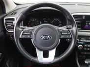 Kia Sportage 1.6 T-GDI Black Edition | Stuur-/stoelverwarming v+a | Schuifdak | Leer | Camera | Elek. achterklep | Cruise | PDC | Navi | 17' LM | Zeer nette auto! |