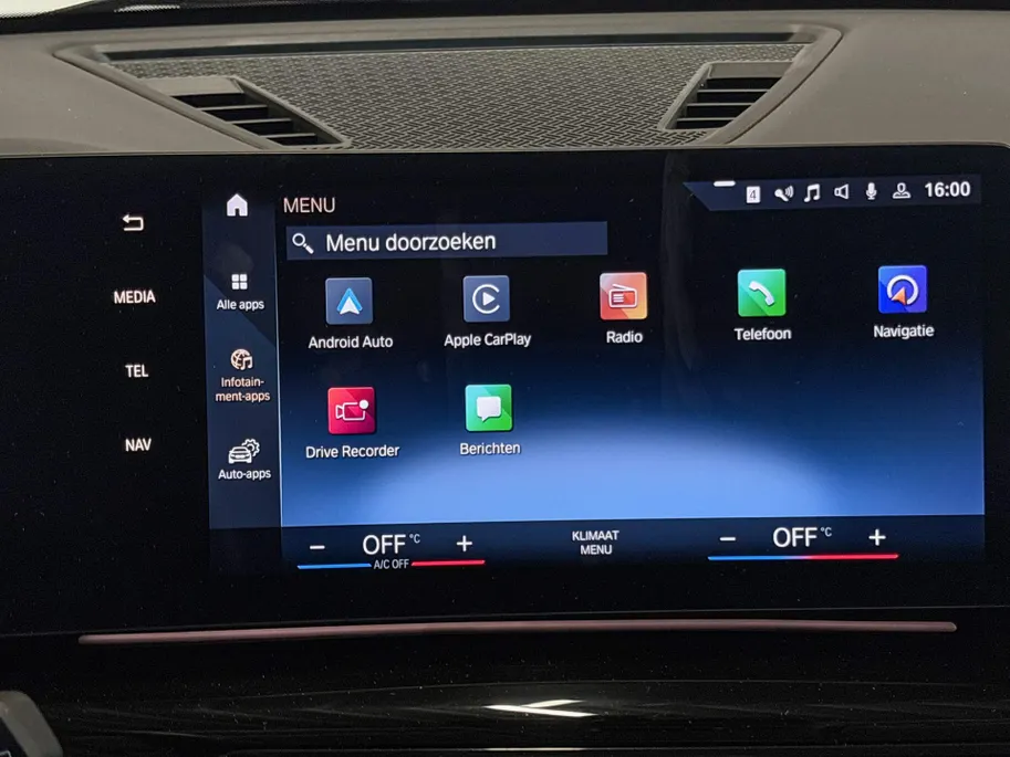 BMW iX1 xDrive30 Launch Edition