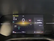 Renault Clio 90PK TCe GPF Techno | Navi | Camera | Parkeersensoren | Digital Cockpit | Apple CarPlay/Android Auto | Armsteun | Licht & Regen Sensor | Climate Control |