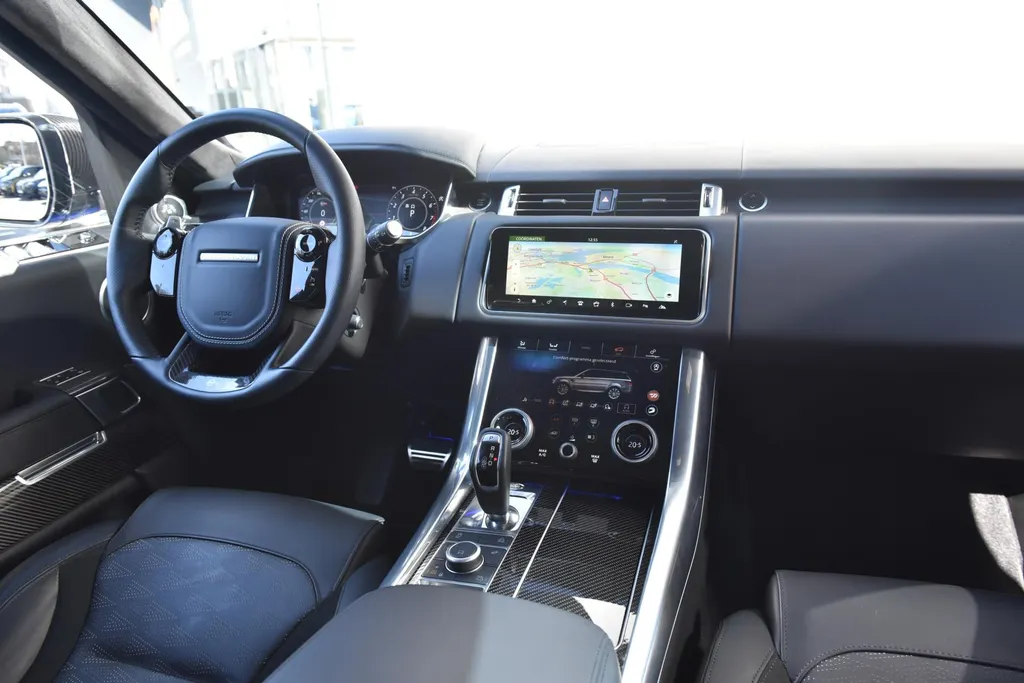 Land Rover Range Rover Sport SVR