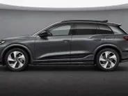 Audi Q6 e-tron S edition 83 kWh 252 PK · Trekhaak elek. wegklapbaar · Optiekpakket zwart · Zwart lederen S-line bekleding