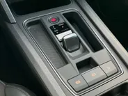 CUPRA Formentor 1.4 e-Hybrid 180KW/245PK VZ Performance · Camera + parkeersensoren · Trekhaak · Panoramadak ·