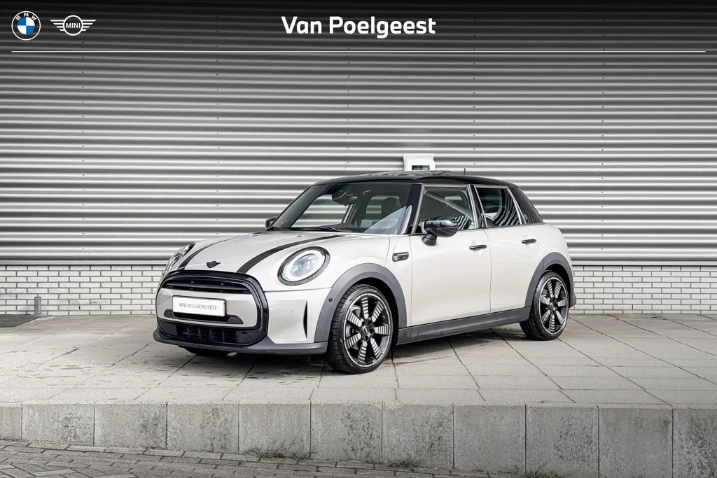 MINI Cooper 5-deurs 1.5 Cooper MINI Yours