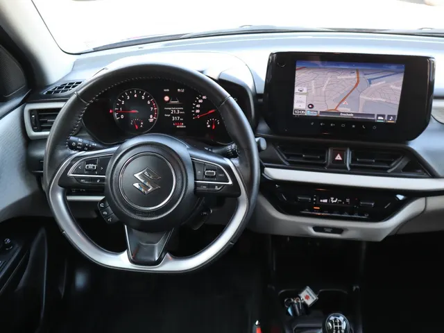 Suzuki Swift 1.2 Select Hybrid AdaptiveCruise | Carplay