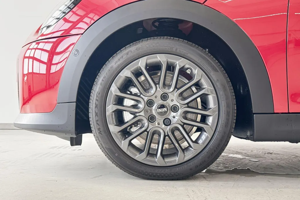 MINI Cooper 3-deurs 1.5 Cooper C Classic L