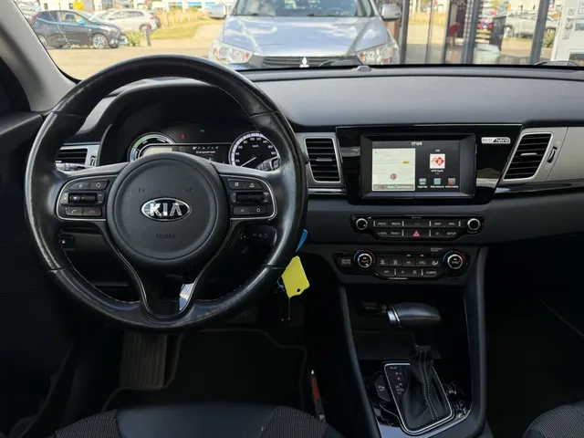 Kia Niro 1.6 GDi H. Execut.Line | Open dak | Trekhaak