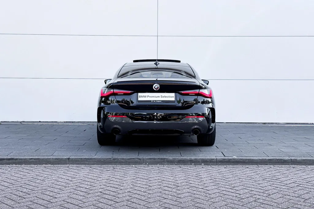 BMW 4 Serie Coupé 420i High Executive