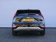 Kia Niro 1.6 GDi Hybrid DynamicPlusLine | Schuif-/kanteldak | Stuur-/stoelverwarming | Cruise adapt. | Camera | HUD | LED | Clima | 16' LM | Navi |