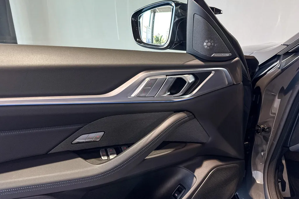 BMW i4 M60 84 kWh